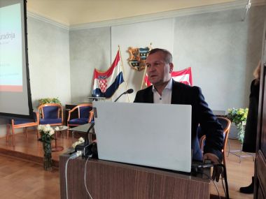 okrugli_stol_nasilje_ 41.jpg