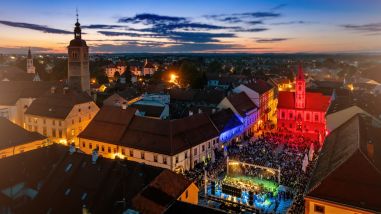 Koncert_100_violina 3.jpg