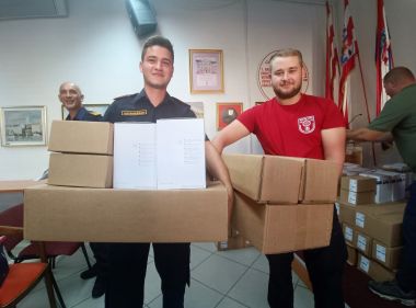 vatrogasna_zajednica_podjela_opreme_2023  2.jpg