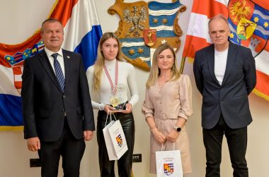 drzavna_prvakinja_prometna_tehnologija_marta_smrcek_world_skills_2025.jpg