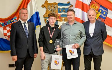 drzavni_prvak_soboslikarstvo_david_ricko_world_skills_2025.jpg