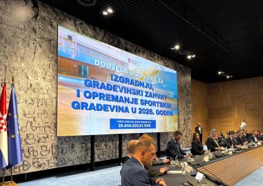Potpisivanje ugovora 9.jpg