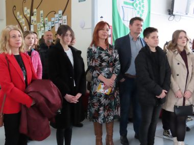 zupanijska_izlozba_vizualnih_umjetnosti_dizajna_lik_2023  2.JPG