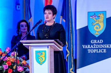 GVT Sveana sjednica i vijenci 14.jpg