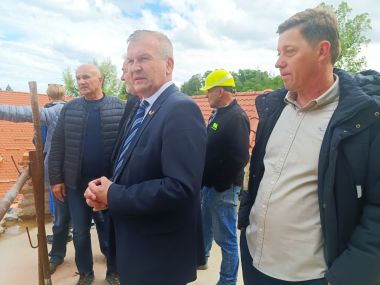 dan_opcine_vinica_obilazak_dvorca_svecana_sjednica 15.jpg