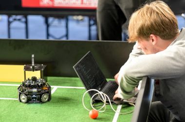 Roboticari_natjecanje 21 .jpg