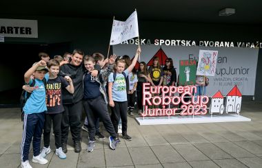 Roboticari_natjecanje 8   kopija.jpg