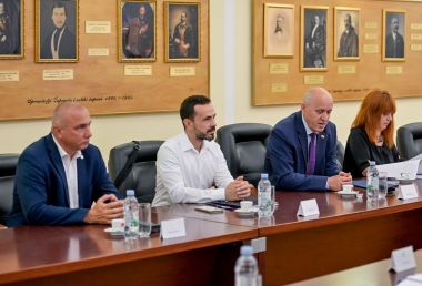Ministar_Bacic_ugovori 12 .jpg