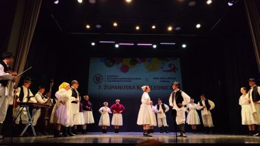 upanijska razglednica 14.jpg