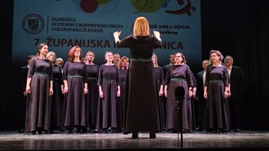 upanijska razglednica 22.jpg