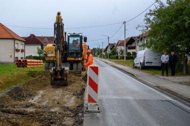ljubescica_kanalizacija_procistac_obilazak_srpanj_2025  1.jpg