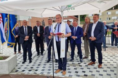 Opcina Bednja trg Vrbno003.jpg