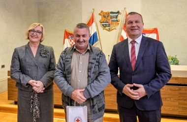 Crveni_kriz 40.jpg