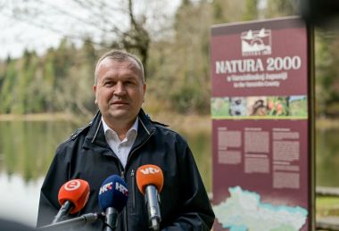 poribljavanje_trakoscansko_jezero_2025   5.JPG