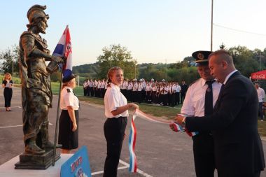 130 godina dvd visoko 3.JPG
