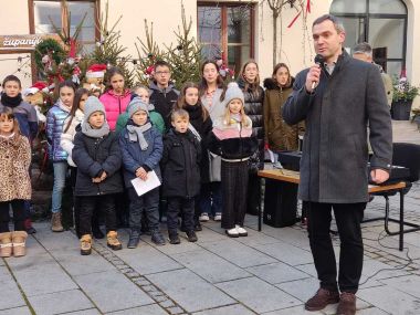 advent u atriju_04.jpg