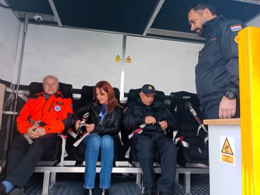 projekt_ravnateljstvo_civilne_zastite_katastrofe_simulator_potresa_2023 7.jpg