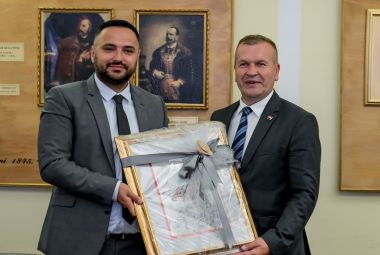 Hercegbosanska_zupanija_potpisivanje_ugovora 43 .jpg