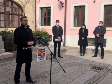 100321_lijecnicki_krediti_2.jpg