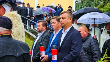 051025-ciselska-nedela-marusevec-036.jpg