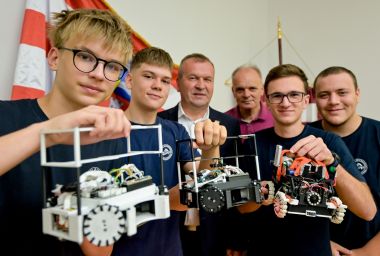 Prijem_roboticari 40.jpg