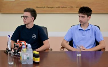 Prijem_roboticari 7.jpg