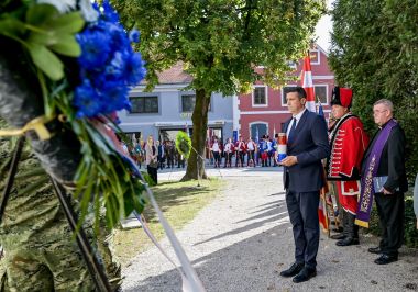 Polaganje_vijenaca 36.JPG
