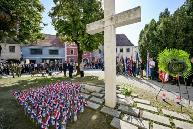 Polaganje_vijenaca 39.JPG