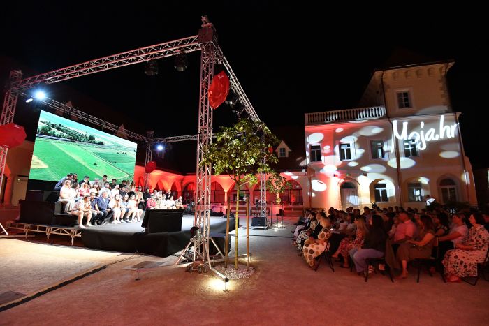 Dvorac Opeka kao najljep&scaron;a pozornica: Županija bila domaćin Moja.hr