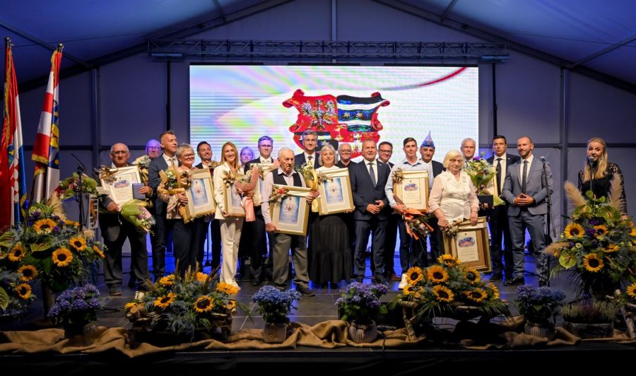 Dan Varaždinske županije proslavljen svečanom sjednicom podno dvorca Trako&scaron;ćan