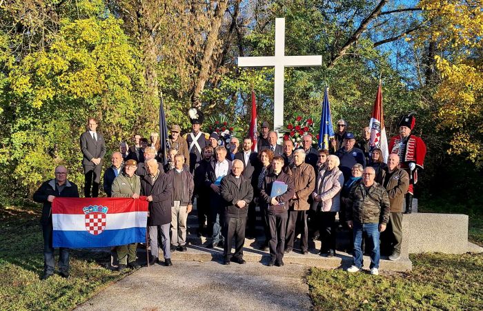 Kod Spomen križa u Dravskoj park &scaron;umi odana počast žrtvama likvidacija Drugog svjetskog rata i poraća