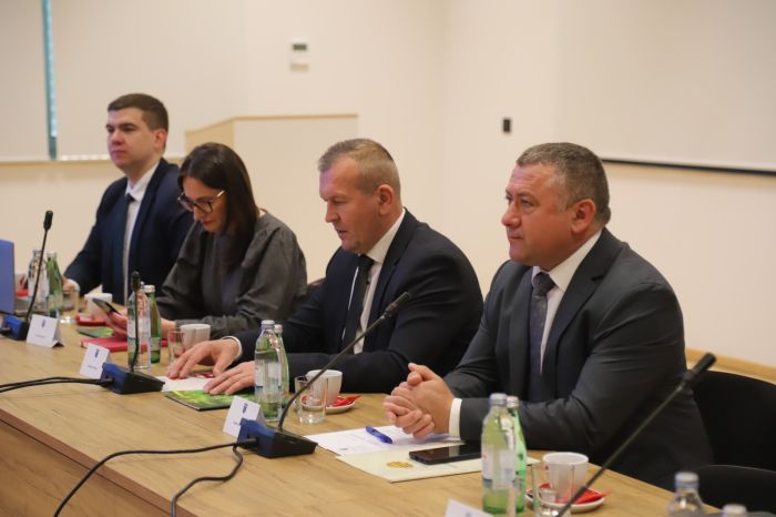 Na sastanku župana s premijerom u Virovitici: o Zakonu o upravljanju nekretninama i pokretninama u vlasni&scaron;tvu RH, financijska potpora jedinicama područne samouprave te industrijska tranzicija Hrvatske