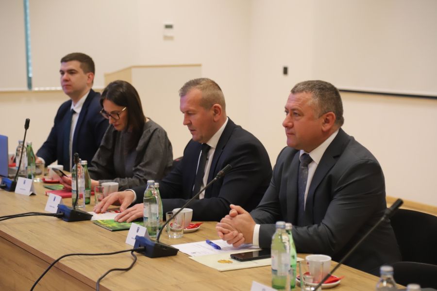 Na sastanku župana s premijerom u Virovitici: o Zakonu o upravljanju nekretninama i pokretninama u vlasni&scaron;tvu RH, financijska potpora jedinicama područne samouprave te industrijska tranzicija Hrvatske