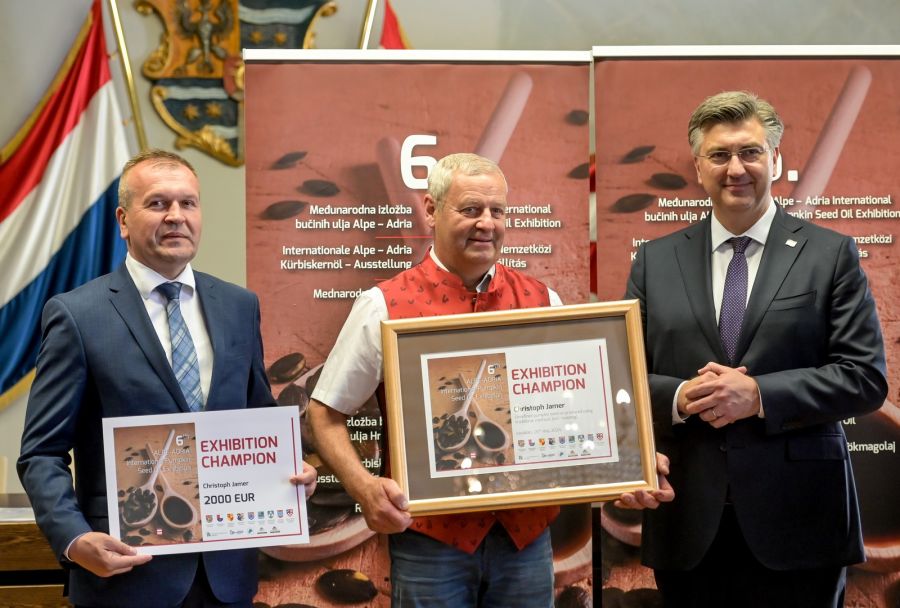 6. međunarodna izložba bučinih ulja Alpe-Adria i 13. izložba bučinih ulja Hrvatske: Varaždinska županija na jedan dan centar &bdquo;crnog zlata&ldquo;