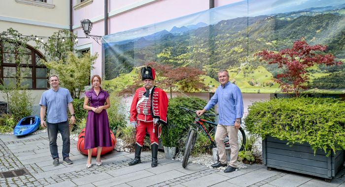 Atrij Županijske palače sredi&scaron;te županije s pričom