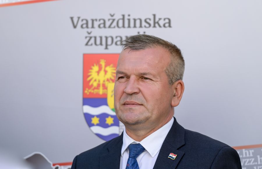 Župan Stričak: Poduzet ćemo sve da se osiguraju dodatni kreveti za umirovljenike