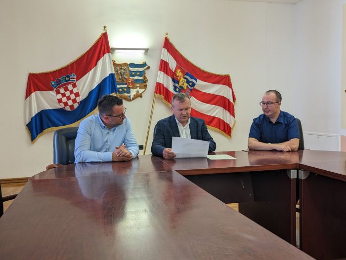 Župan Stričak održao sastanak sa Đurasom i Slunjskim: međusobna suradnja ključan je faktor za razvoj Ivanca i cijelog ivanečkog kraja!