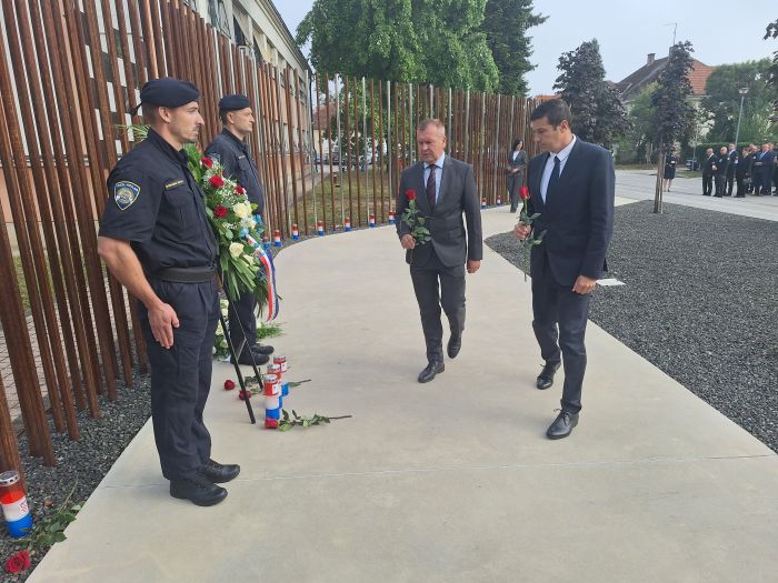 Obljetnica odlaska 185 policajaca PU Varaždin u grad heroj: nakon 33 godine ponovo za Vukovar