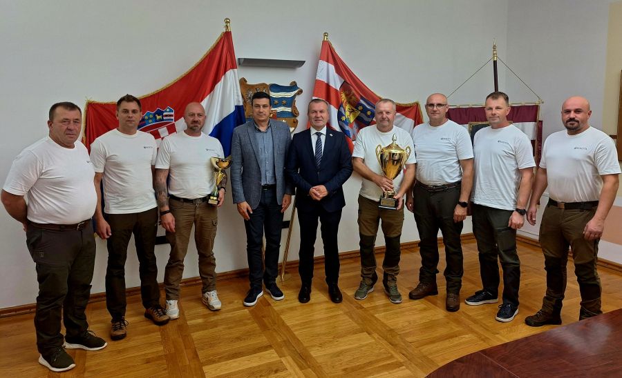 Lovci Varaždinske županije ponovili pro&scaron;logodi&scaron;nji uspjeh &ndash; na 30. prvenstvu Hrvatske u lovnom strelja&scaron;tvu osvojili ekipno drugo mjesto