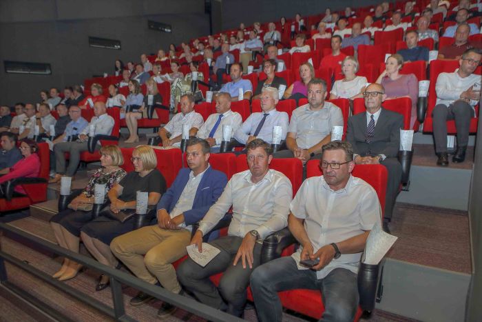 Grad Ivanec obilježava svoje dane, predsjednik Županijske skup&scaron;tine Križanić nazočio svečanoj sjednici