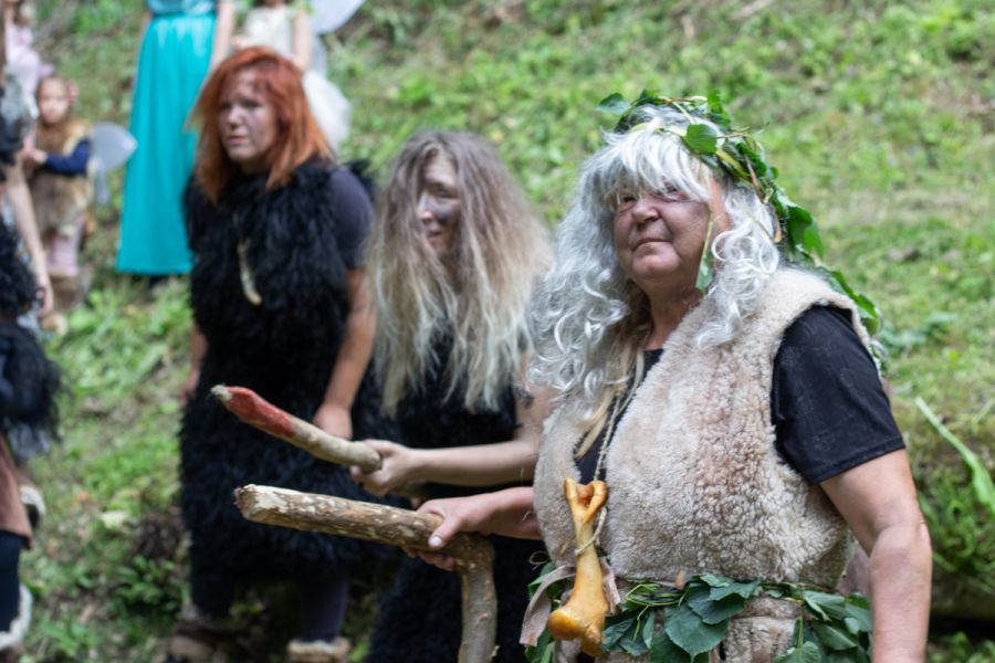 Održana manifestacija &bdquo;Spilja Vindija &ndash; na&scaron;a pro&scaron;lost i budućnost&ldquo;: Edukacija, uprizorenje, spiljski kokteli, pećinski kolačići i lov na neandertalce za jedinstvene selfije