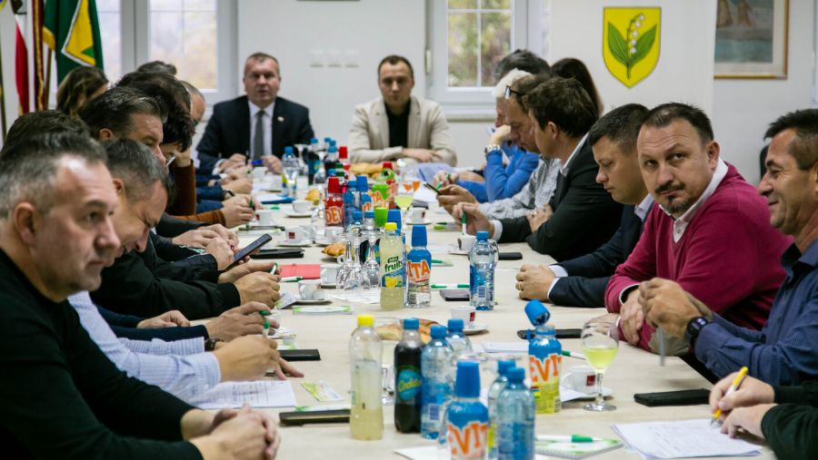 U Maruševcu održan radni sastanak župana Stričaka s gradonačelnicima i načelnicima Varaždinske županije