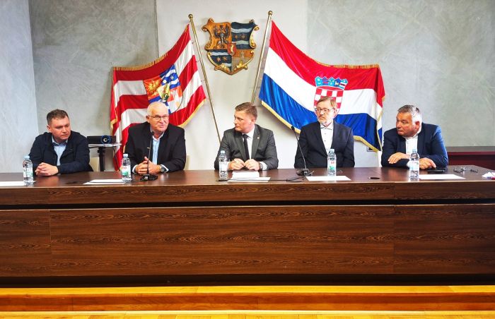 Tribina o intermodalnom centru: budućnost prijevoza roba je u kombinaciji cestovnog i željezničkog prijevoza