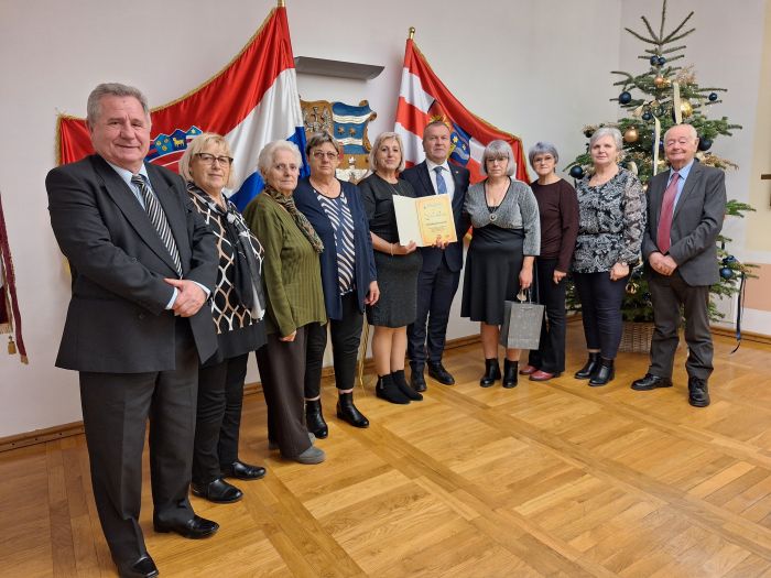 Župan Stričak primio članove KUD-a &bdquo;Lepoglavski pu&scaron;lek&ldquo; povodom 20 godina predanog očuvanja tradicije