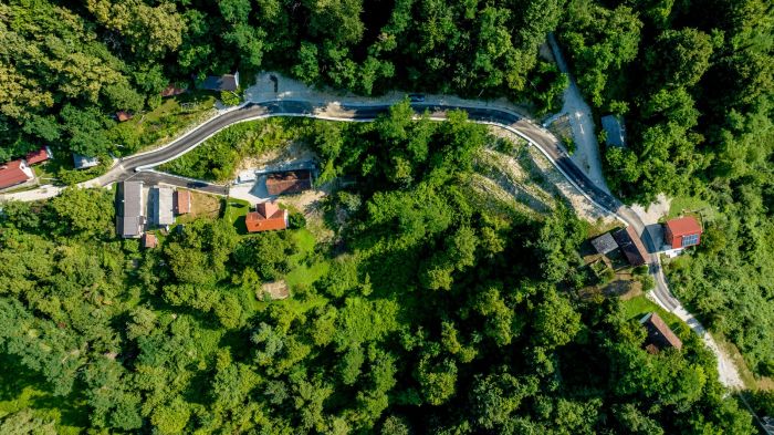 U Varaždinskoj županiji u tri godine sanirano čak 55 klizi&scaron;ta, tri je danas obi&scaron;ao potpredsjednik Vlade i ministar Bačić sa županom Stričakom