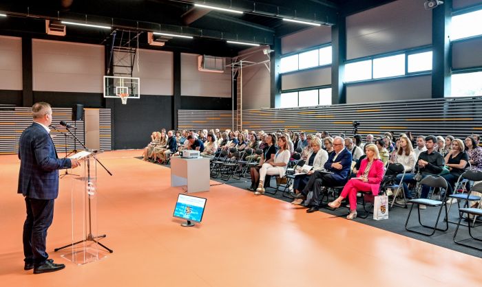 Zavr&scaron;ili građevinski radovi na rekonstrukciji i dogradnji Medicinske &scaron;kole Varaždin