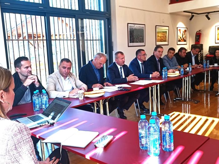 U Domitrovcu održan radni sastanak župana Stričaka s načelnicima i gradonačelnicima&nbsp;  &nbsp;