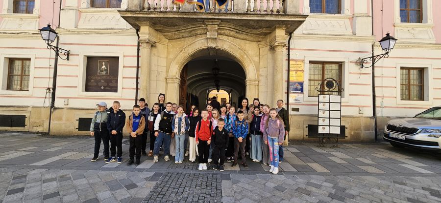 Učenici Osnovne &scaron;kole Metel Ožegović Radovan posjetili Županijsku palaču